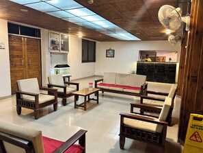 Reception - Rainwood  Residency (Mawal)