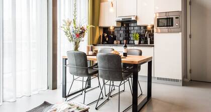 YAYS Amsterdam East by Numa