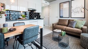 2 Bedroom Apartment | Oppholdsrom