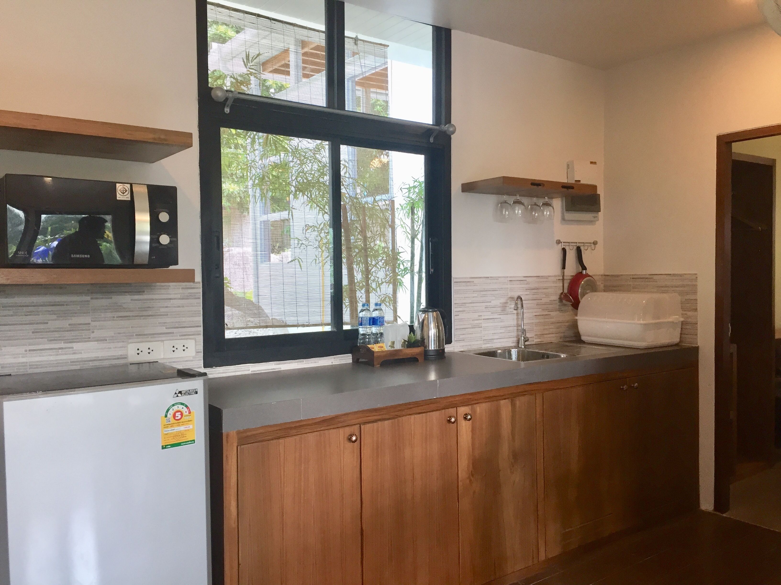 family quadruple room, 2 bedrooms | private kitchenette | fridge, microwave, stovetop, cookware/dishes/utensils