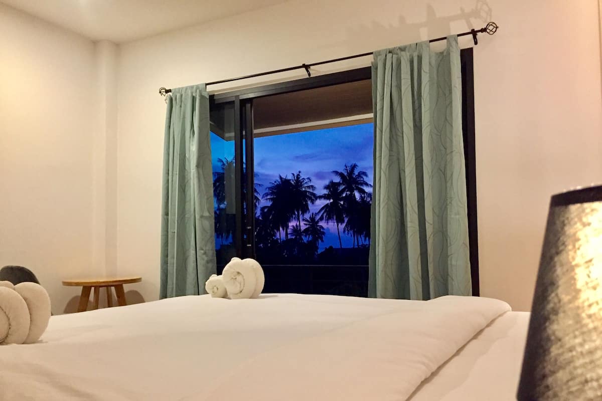 Studio Suite Superior, 1 Tempat Tidur King | Pemandangan dari kamar