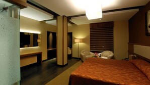 Standard Room | Minibar, in-room safe, desk, WiFi (free) - Jaleriz Hotel (Gaziantep)