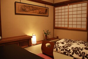 Japanese Style Room, For 1-2 Guests (MATSUKAZE) | In-room safe, individually decorated, individually furnished, desk - Zen Oyado Nishitei (Fukuoka)