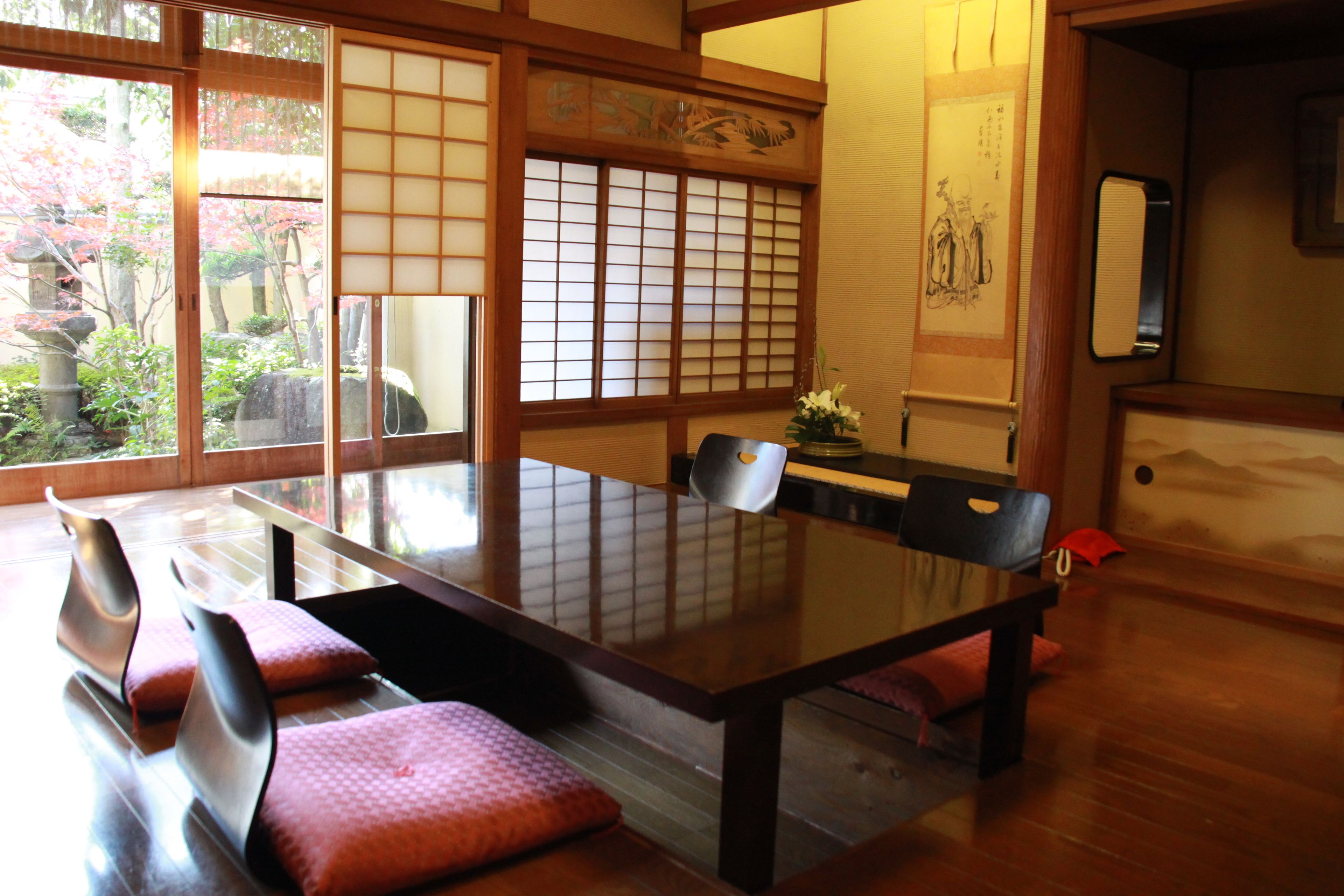 In-room safe, individually decorated, individually furnished, desk