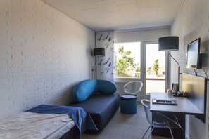 Double Room, Sea View | In-room safe, desk, cribs/infant beds, rollaway beds