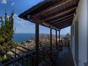 Deluxe tweepersoonskamer, uitzicht op zee | Terras