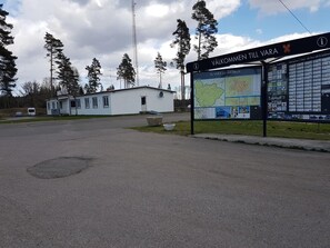 Exterior - Motoristen (Vara)