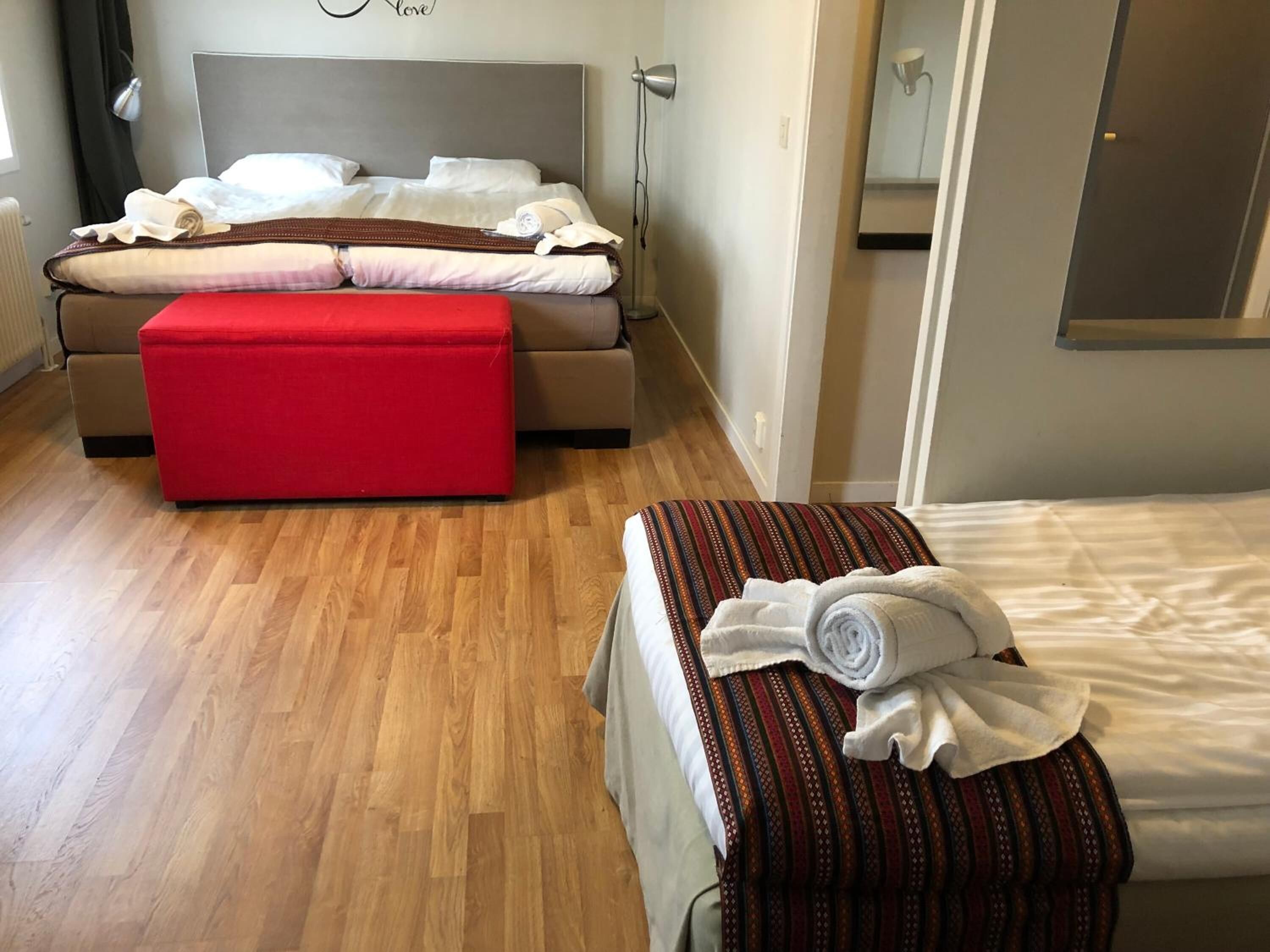 Sängtillbehör av högsta kvalitet och minibar