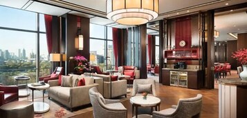 Executive Suite, 1 King Bed | Executive lounge