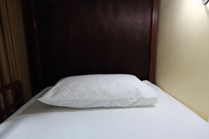 Mixed Dormitory with Air-Condition | Free WiFi - @Home Hostel Wua Lai (Chiang Mai)