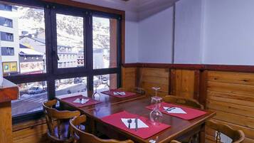 DĂ©tail de lâintĂ©rieur