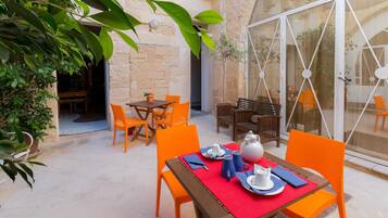 Colazione continentale inclusa, servita tutte le mattine