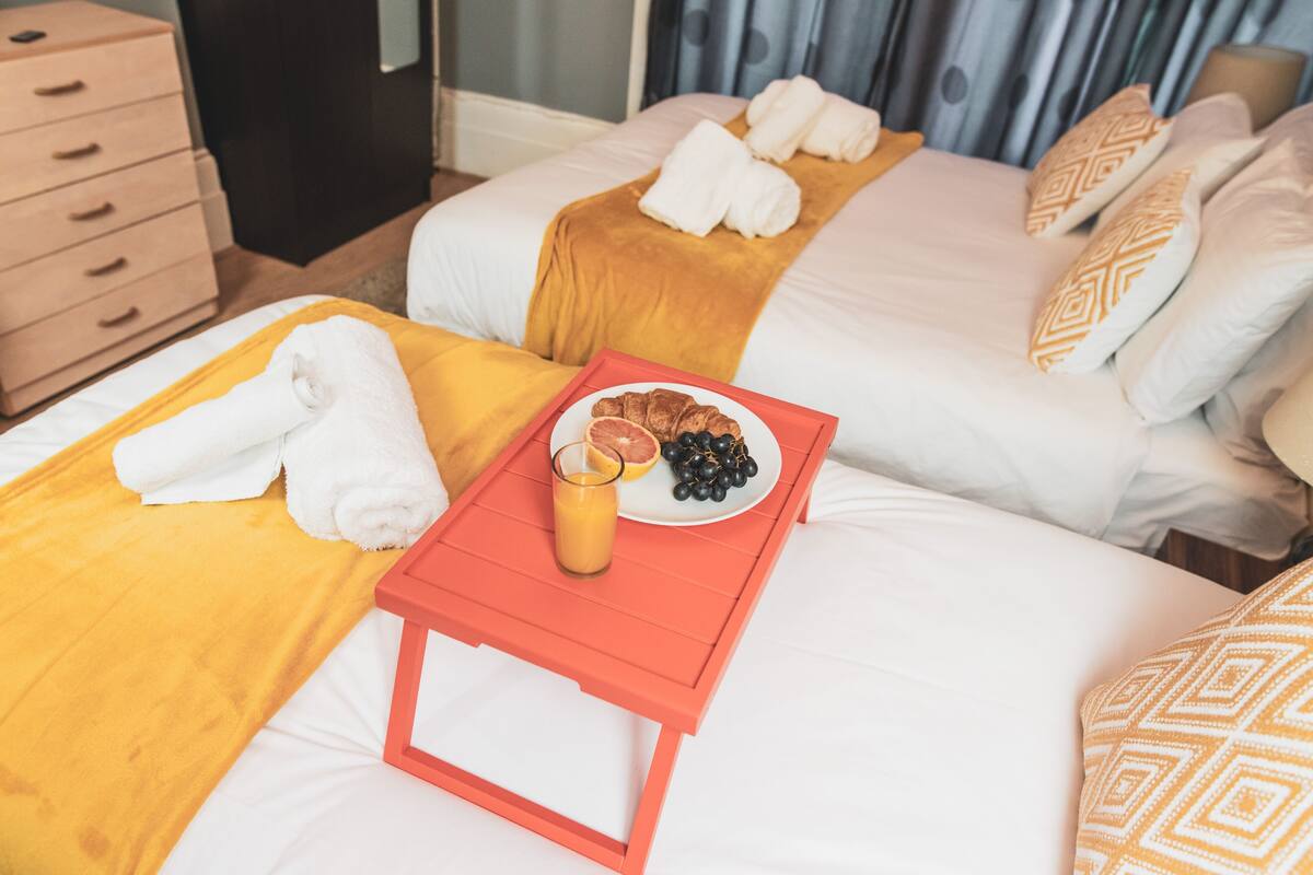 Deluxe Apartment, 2 Bedrooms | Premium bedding, individually decorated, individually furnished