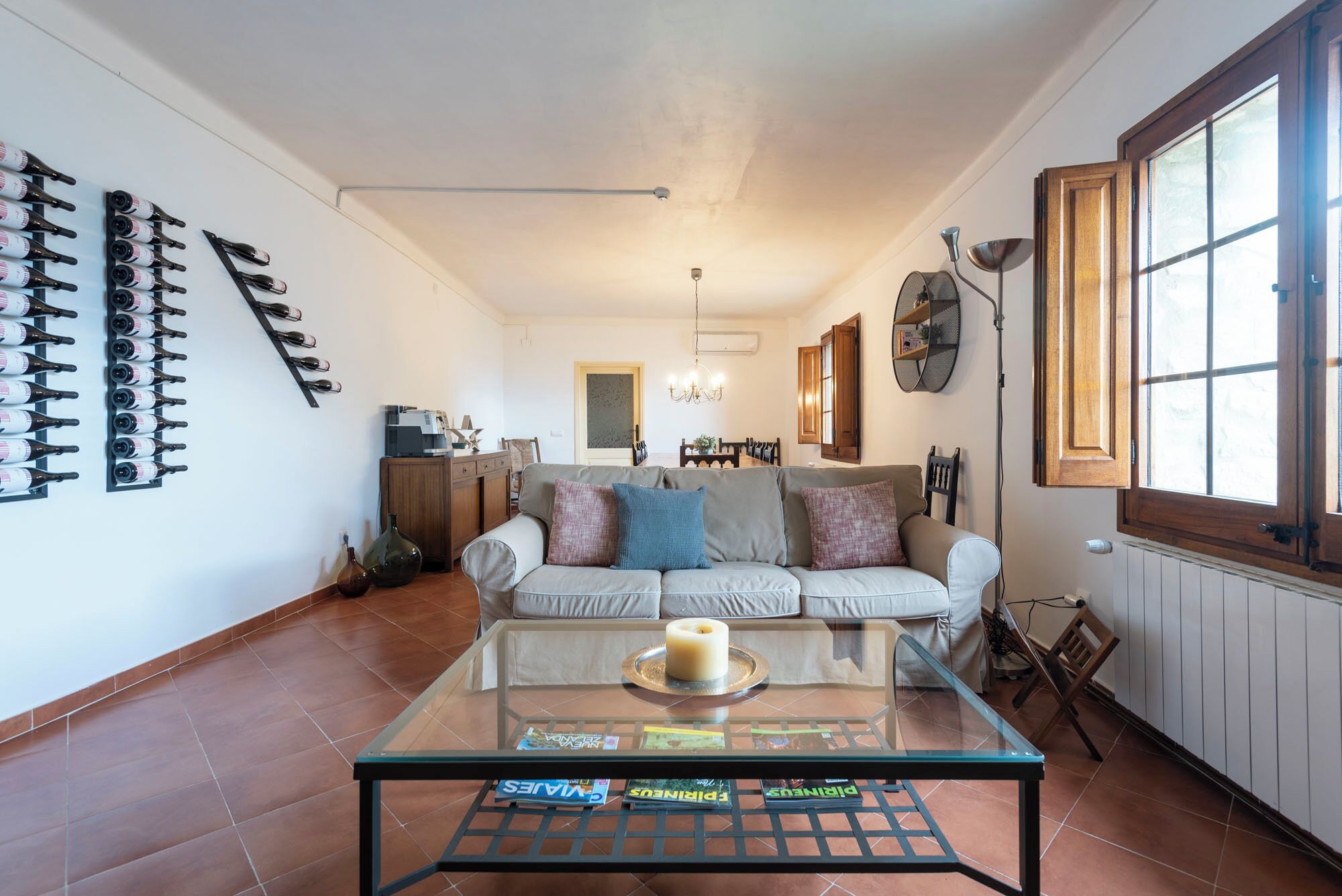 Een flatscreentelevisie