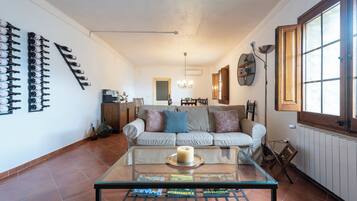 Een flatscreentelevisie