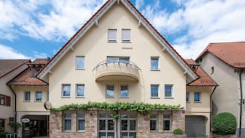 Fachada del alojamiento