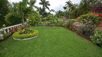 Room, 4 Bedrooms | Garden