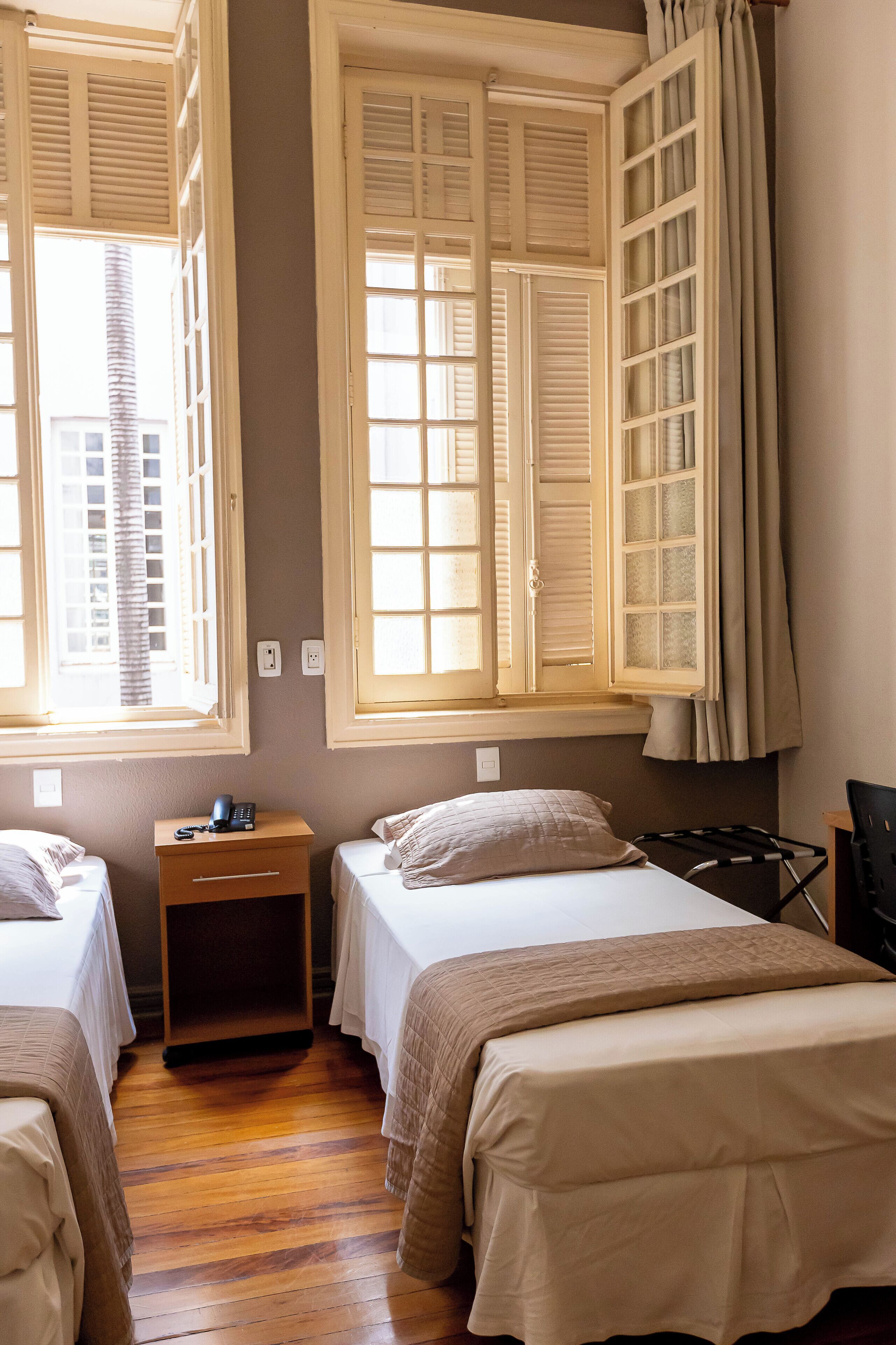 superior twin room, 2 single beds | 1 bedroom, minibar, desk, laptop workspace