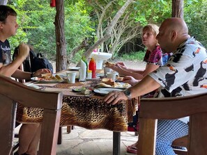 Free daily English breakfast  - Selous Mapumziko Lodge (Mloka)