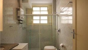 Bathroom - Gohouse - Gustavo 101 B (Rio de Janeiro)
