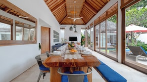 Family Villa | Dining room