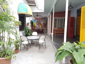 Iron/ironing board, free WiFi