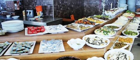 Gratis frukostbuffé varje dag