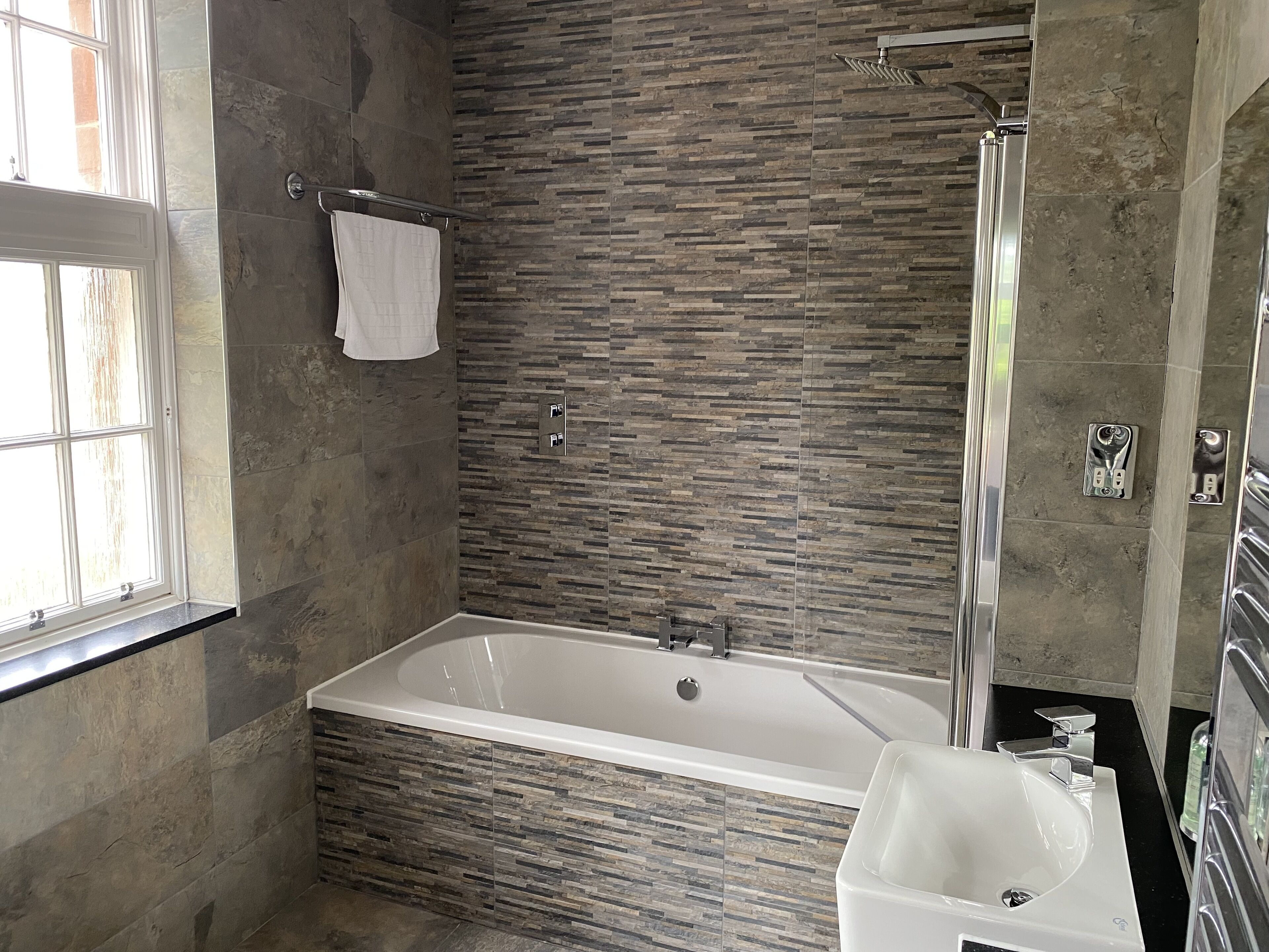 superior double room, 1 king bed, balcony, garden view | bathroom | free toiletries, hair dryer, towels