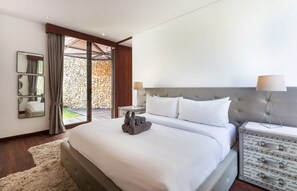 Room - Villa Summer by Villa Finder (Seminyak)
