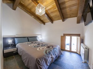 Maison, 5 chambres (Duplex)