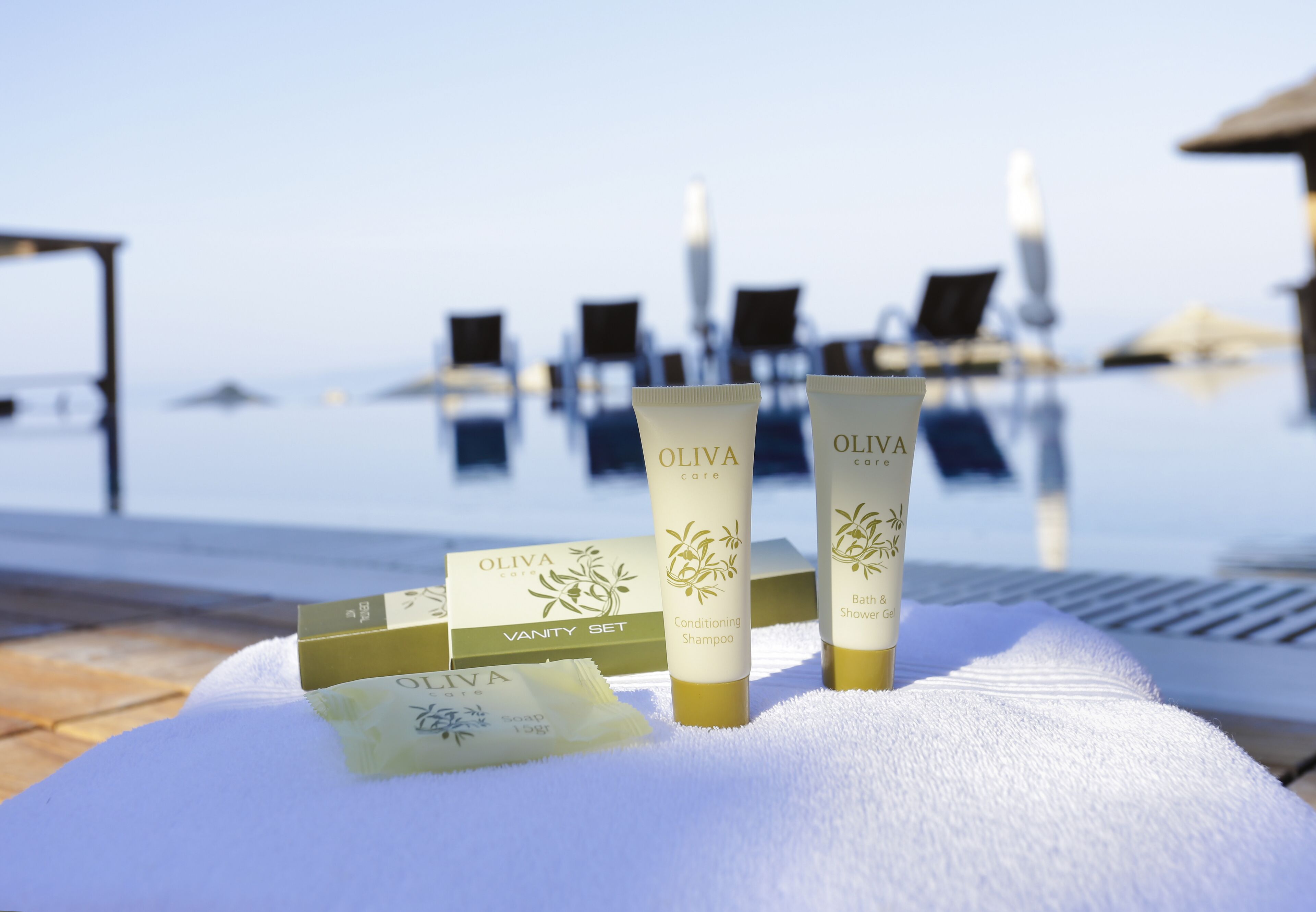 shower, free toiletries, hair dryer, bathrobes