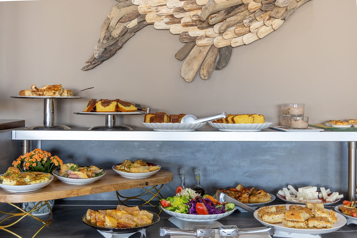 free daily local cuisine breakfast