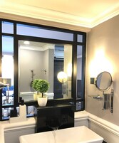 Studio | Bathroom sink