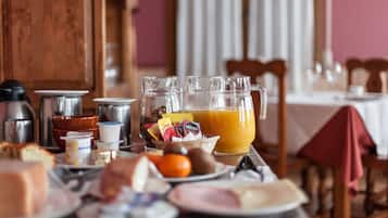 Petit-déjeuner buffet compris tous les jours