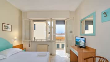 Allergiatestatut vuodevaatteet, minibaari, tallelokero huoneessa