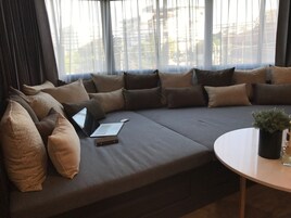 Estúdio | Vista para a cidade