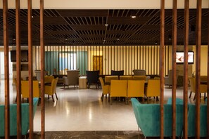 Breakfast, lunch and dinner served - Taraklı Termal Suite (Tarakli)