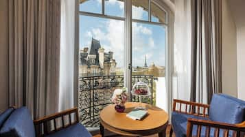 Deluxe Room, Balcony (EIffel ) | Balcony view