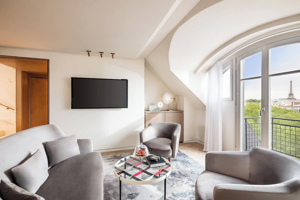 Apartment (Eiffel) | Wohnbereich | Flachbildfernseher, Pay-TV, Fußbodenheizung
