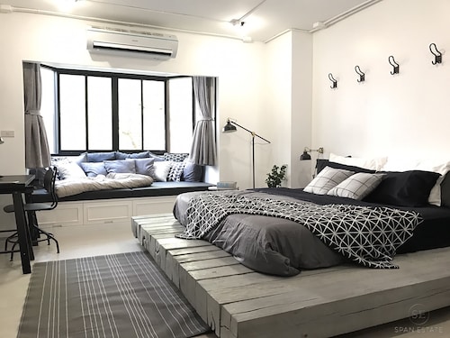 Stay in Style The Heart of Nimman R208