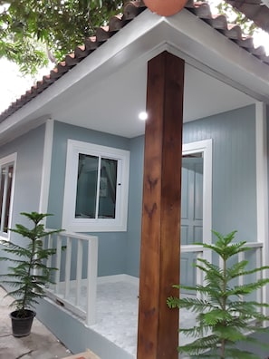 Family Bungalow | Balcony - Barbados Terrace (Rayong)