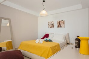 Superior Apartment, Sea View - Central Luxury Lofts (Chania)