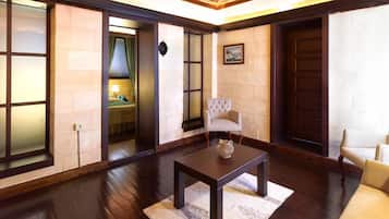 Suite | Living area | LCD TV