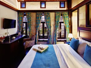 Minibar, desk, free cots/infant beds, free WiFi