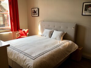 5 bedrooms, individually decorated, individually furnished - Villa Thérèsa B&B (Soignies)