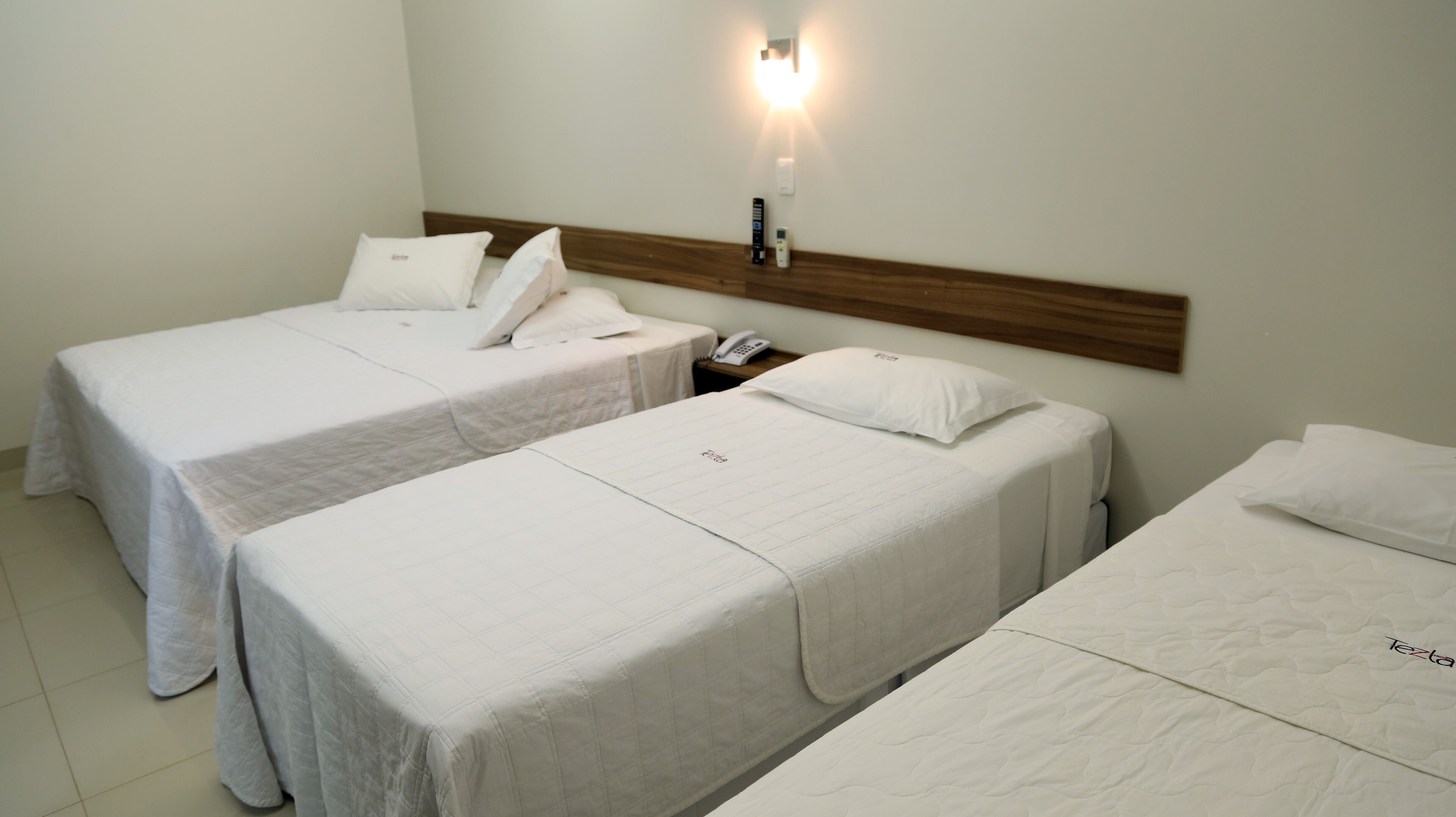 economy room, 3 single beds | 1 bedroom, premium bedding, minibar, desk