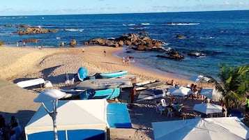 Perto da praia, prática de mergulho autônomo