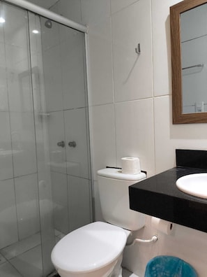 Chambre Standard Double ou avec lits jumeaux | Salle de bain