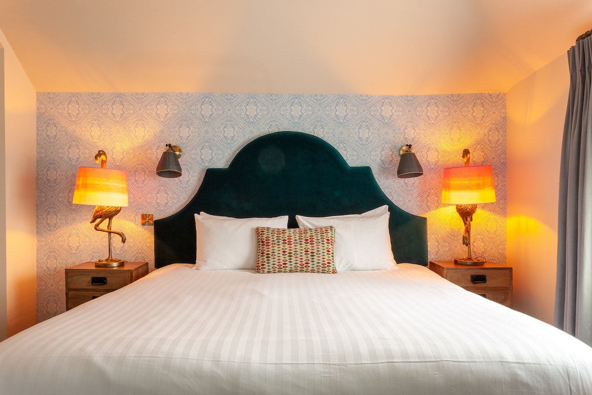 1 Schlafzimmer, Schreibtisch, Bügeleisen/Bügelbrett, kostenloses WLAN