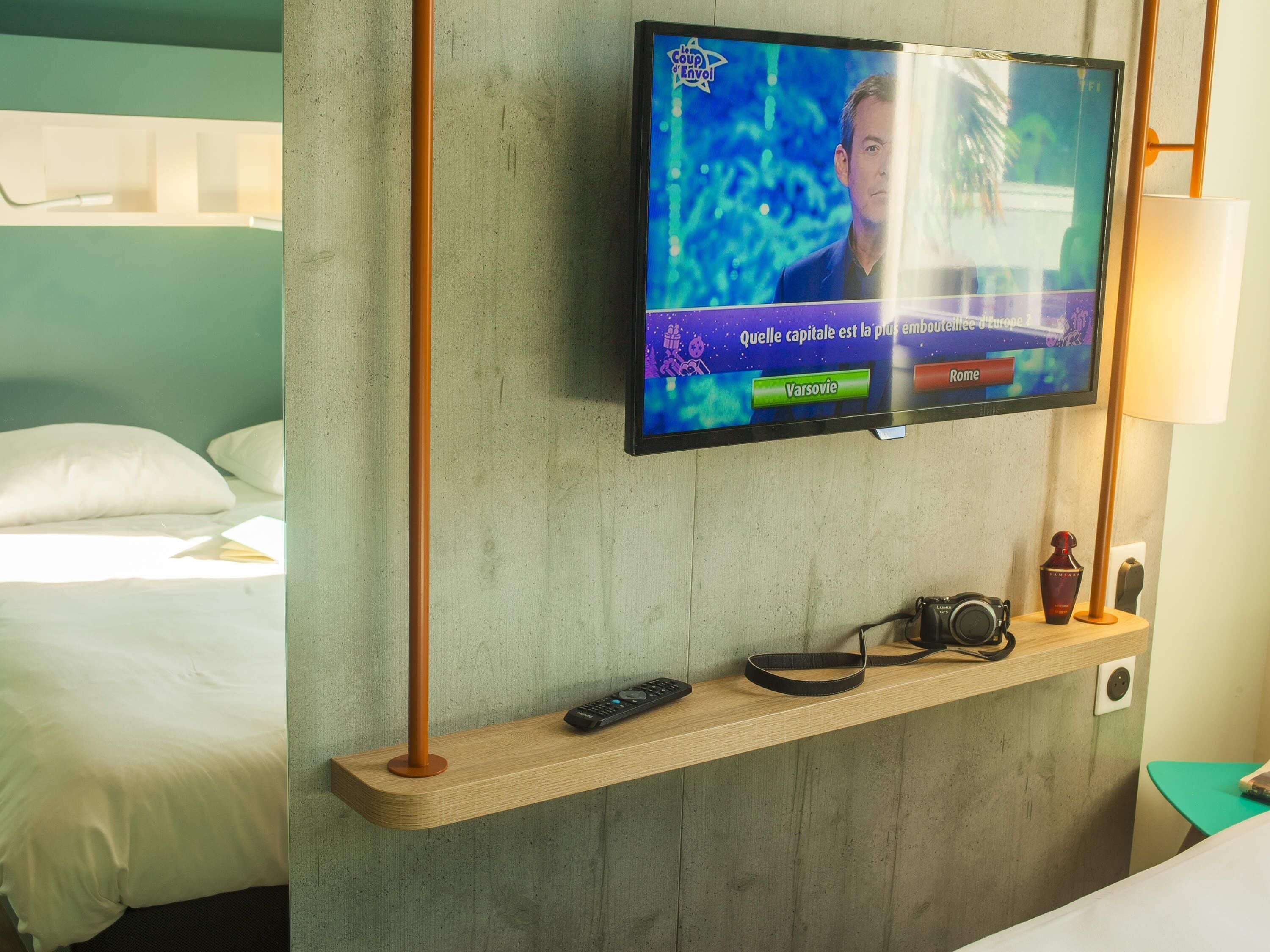 Bureau, chambres insonorisées, lits bébé (gratuits), Wi-Fi gratuit